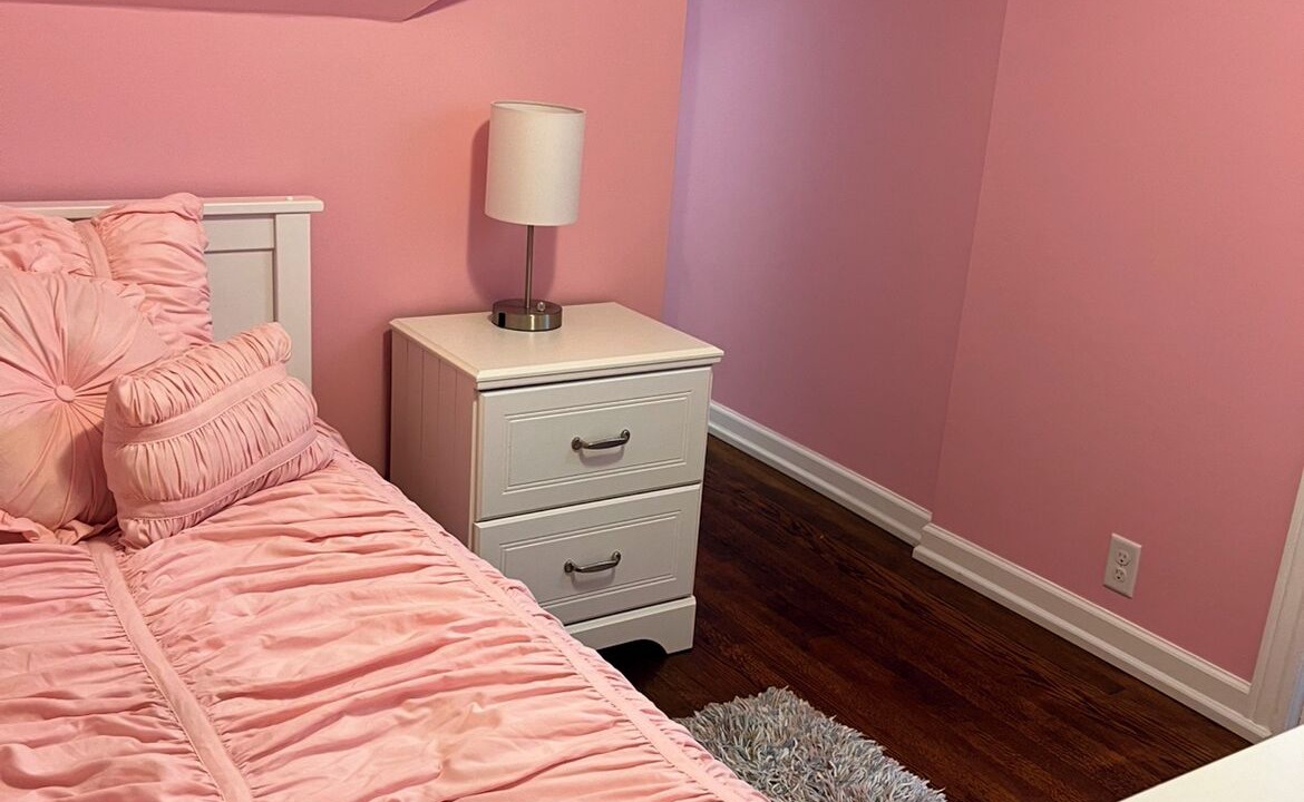 Photo of Bedroom in North Lima