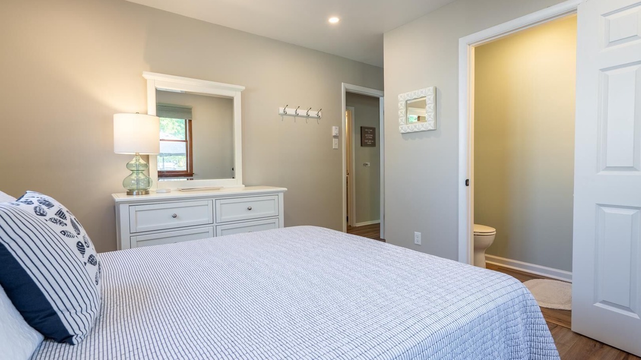Photo of Bedroom in Village Green