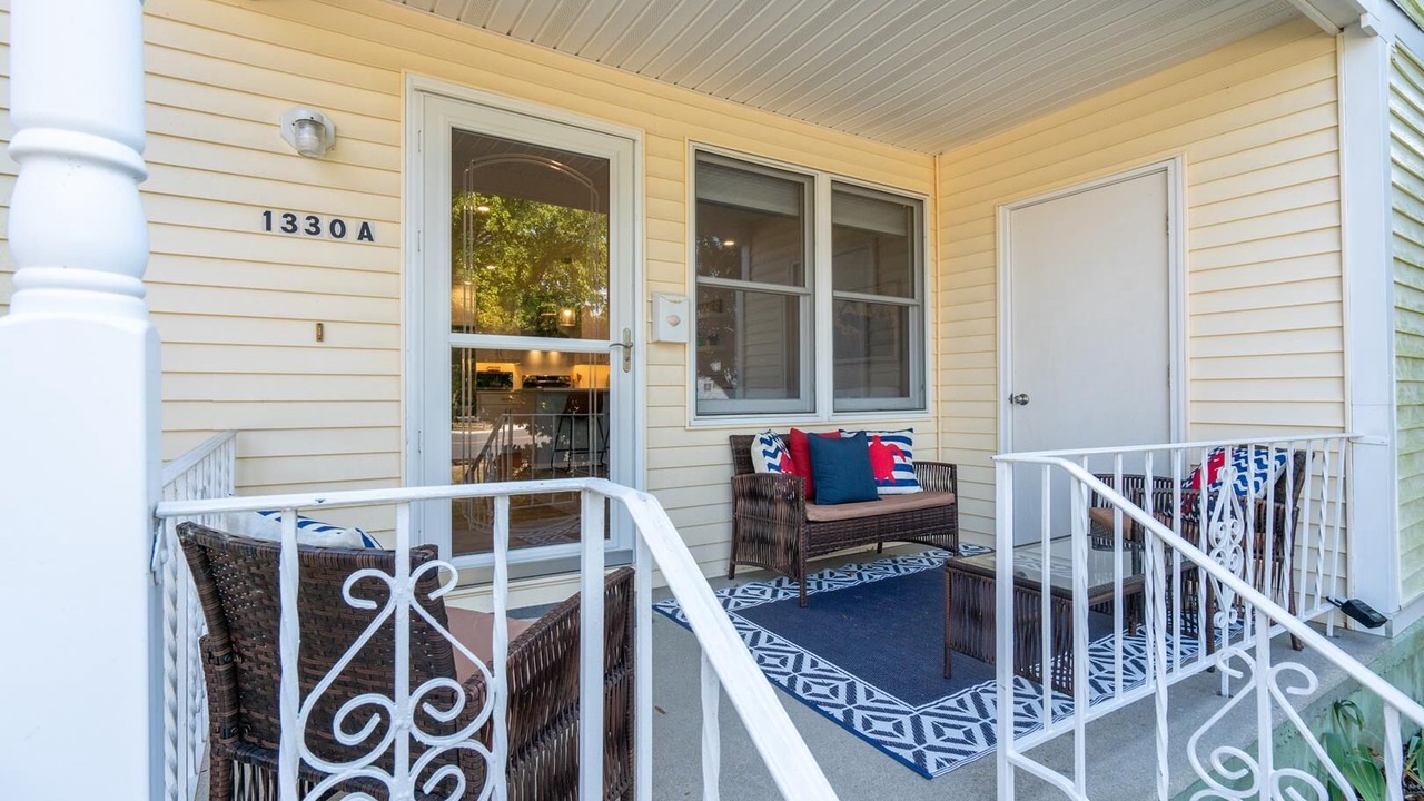 Photo of Patio Balcony in Village Green