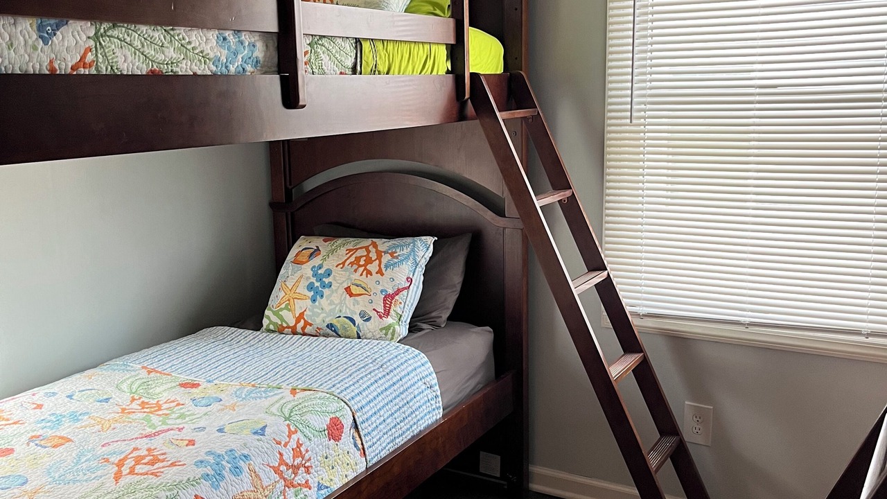 Photo of Bedroom in Ortley Beach