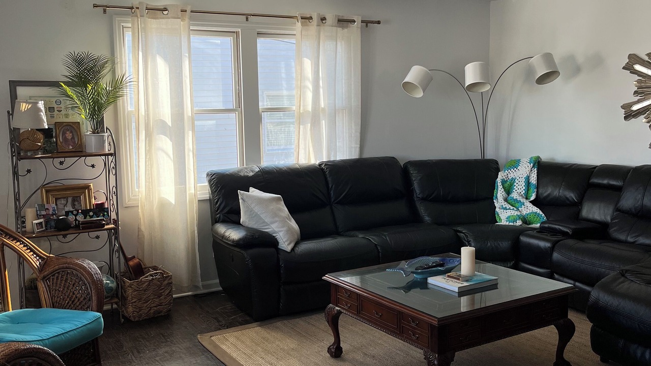 Photo of Livingroom in Ortley Beach