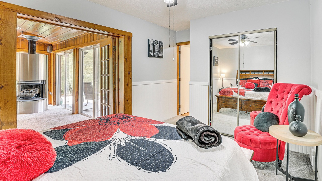 Photo of Bedroom in New Philadelphia