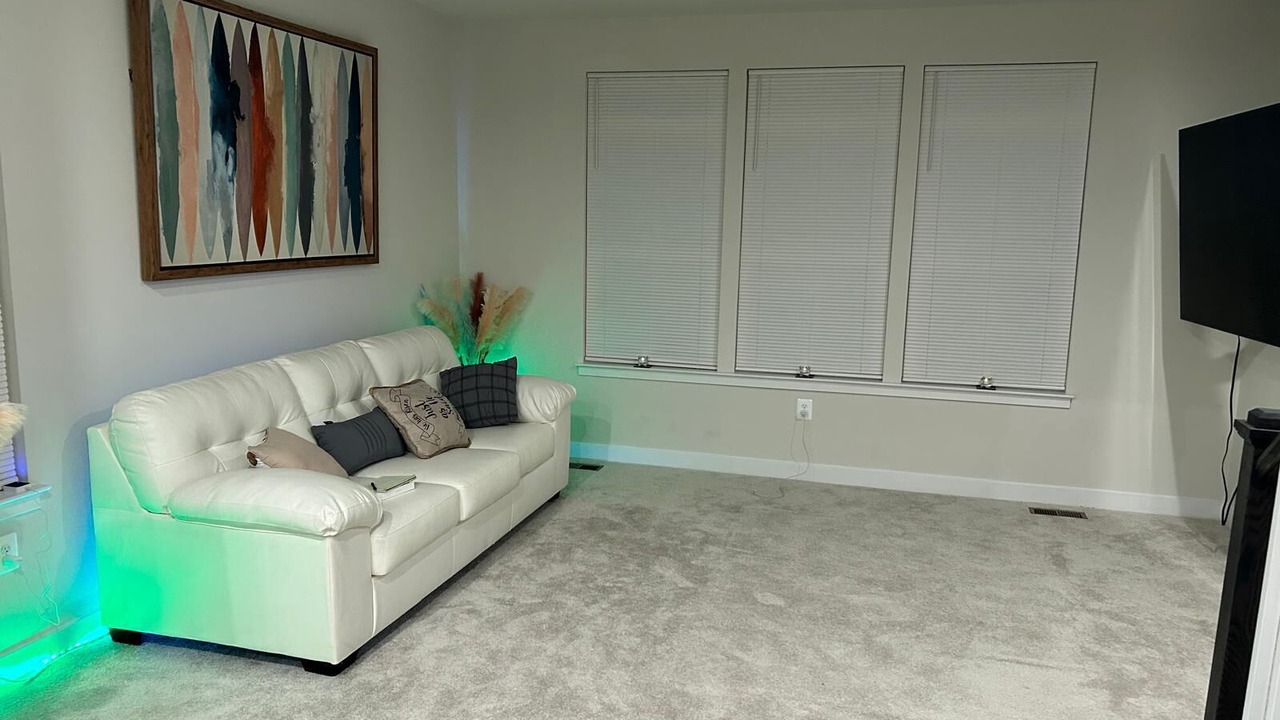 Photo of Livingroom in Glen Burnie