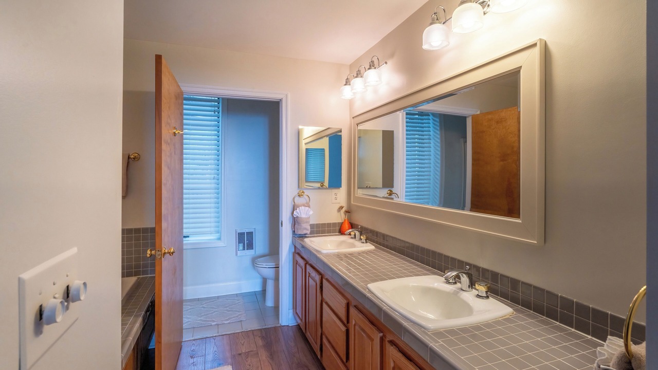 Photo of Bathroom in Chestnut Springs