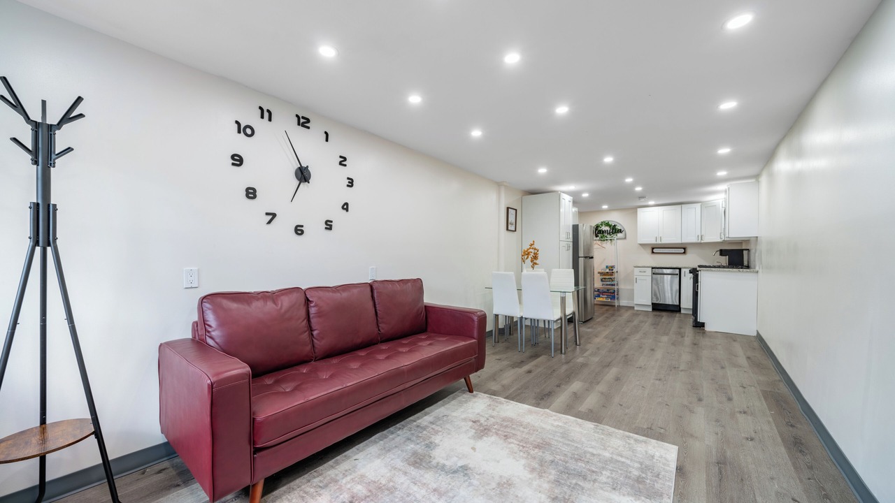 Photo of Livingroom in Passaic