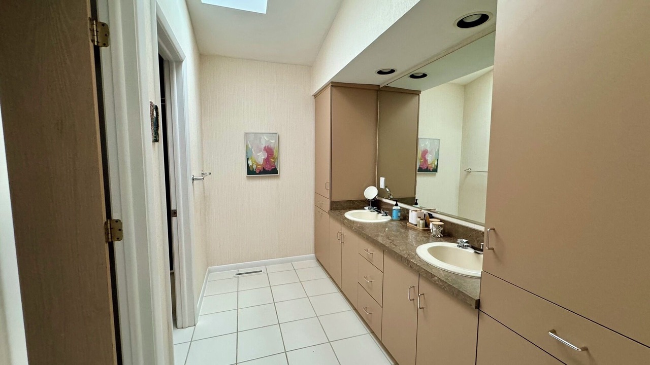 Photo of Bathroom in Grove City