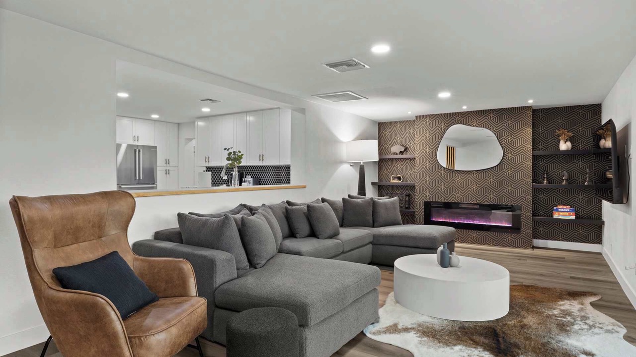 Photo of Livingroom in Pointe Scottsdale
