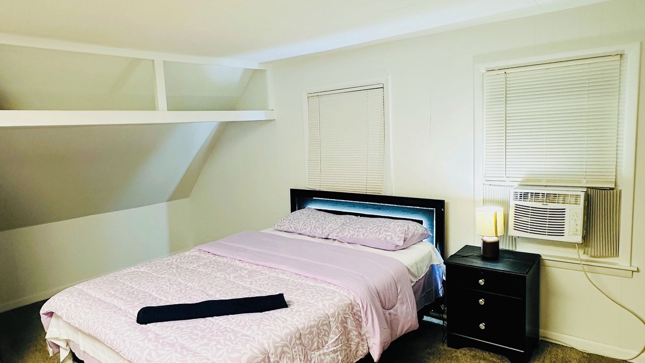 Photo of Bedroom in Cheektowaga