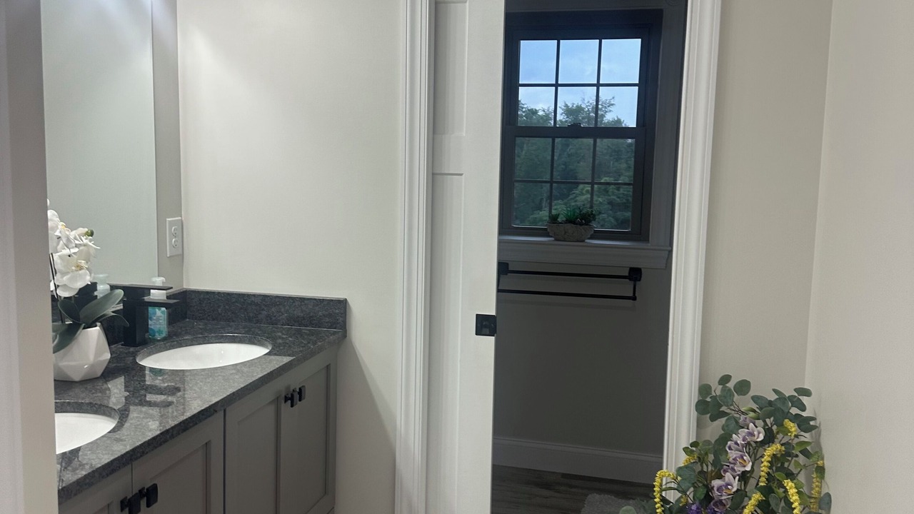Photo of Bathroom in Nisbet