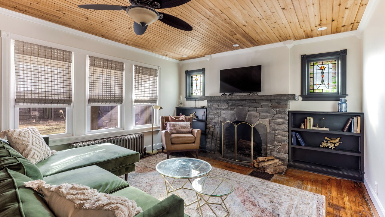 Photo of Livingroom in Barryville