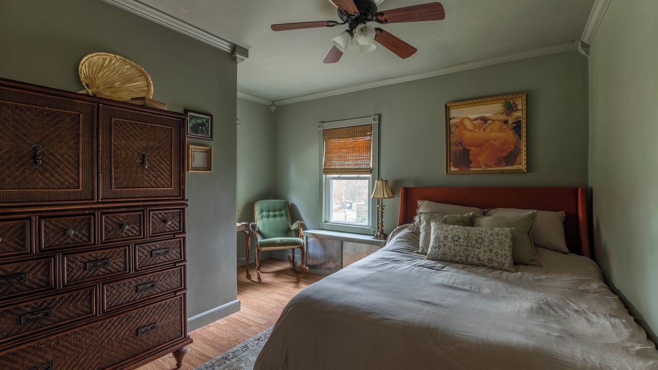 Photo of Bedroom in Barryville