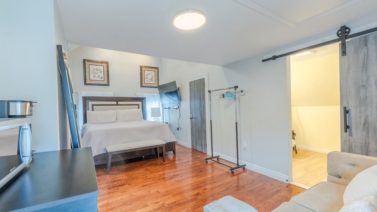 Photo of Bedroom in Montclair