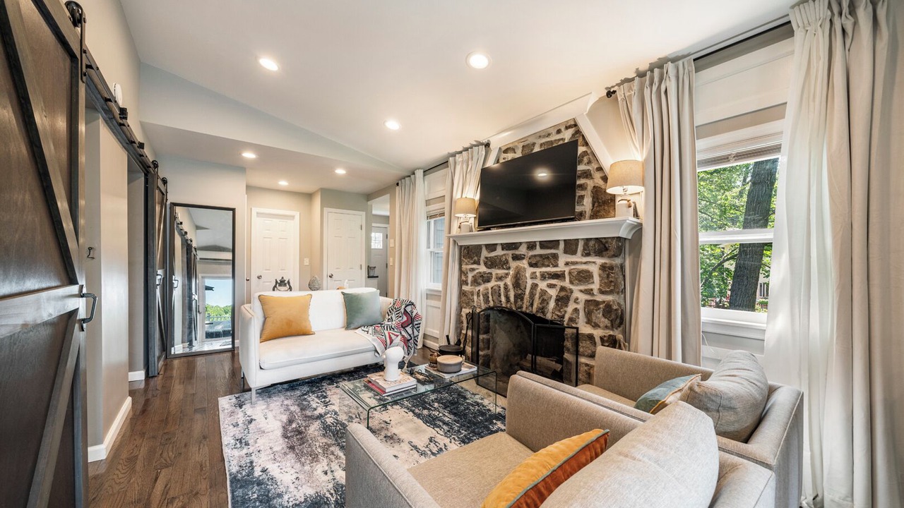 Photo of Livingroom in Andover