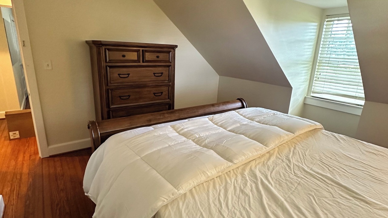 Photo of Bedroom in Chesapeake City