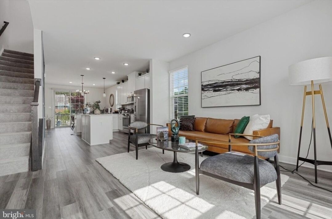 Photo of Livingroom in Montgomery Village