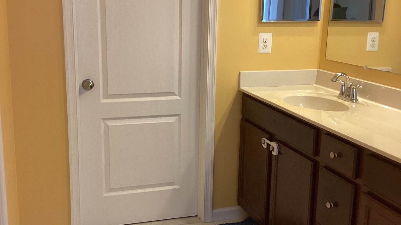 Photo of Bathroom in Laurel