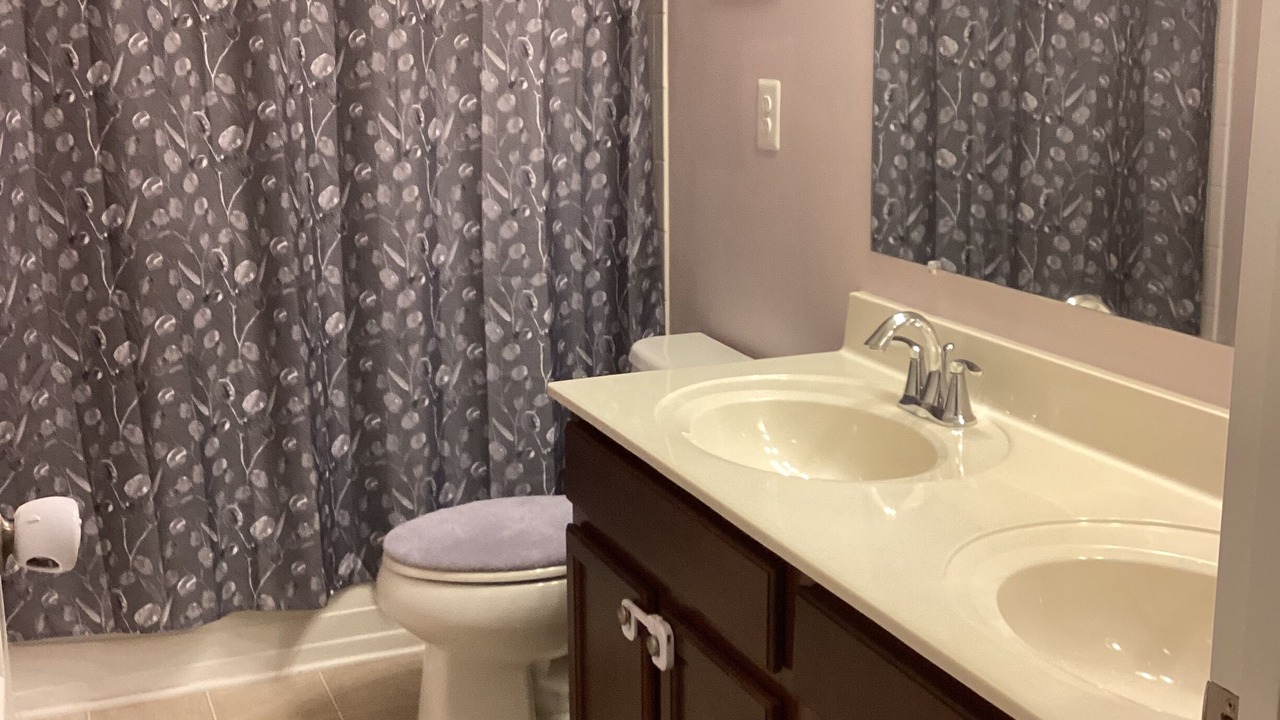 Photo of Bathroom in Laurel