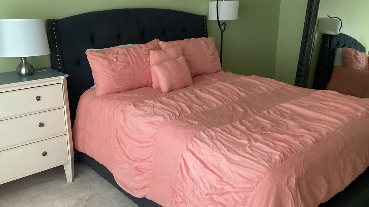 Photo of Bedroom in Laurel