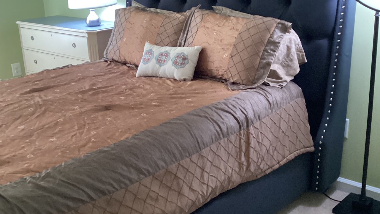 Photo of Bedroom in Laurel