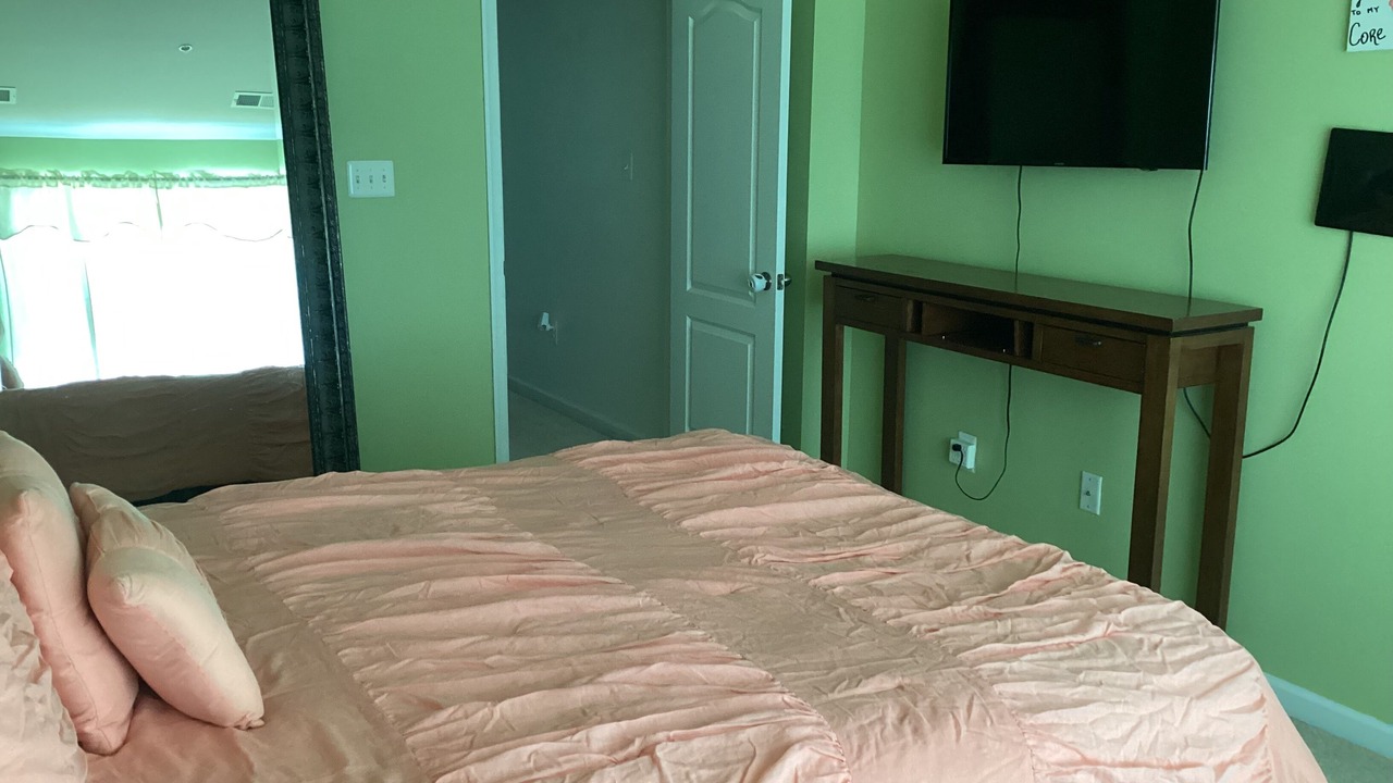 Photo of Bedroom in Laurel