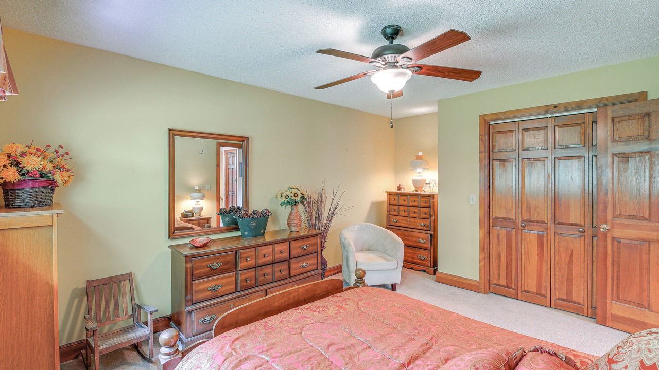 Photo of Bedroom in Bluff City