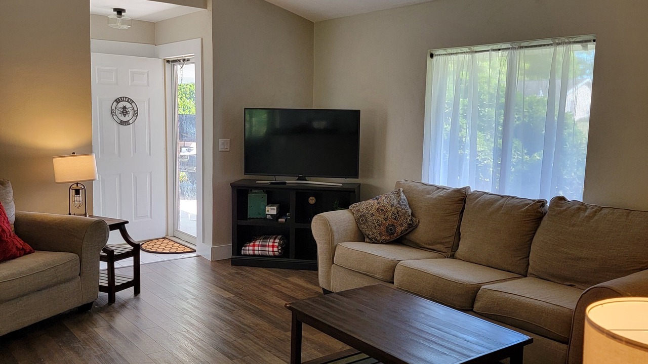 Photo of Livingroom in Rockville