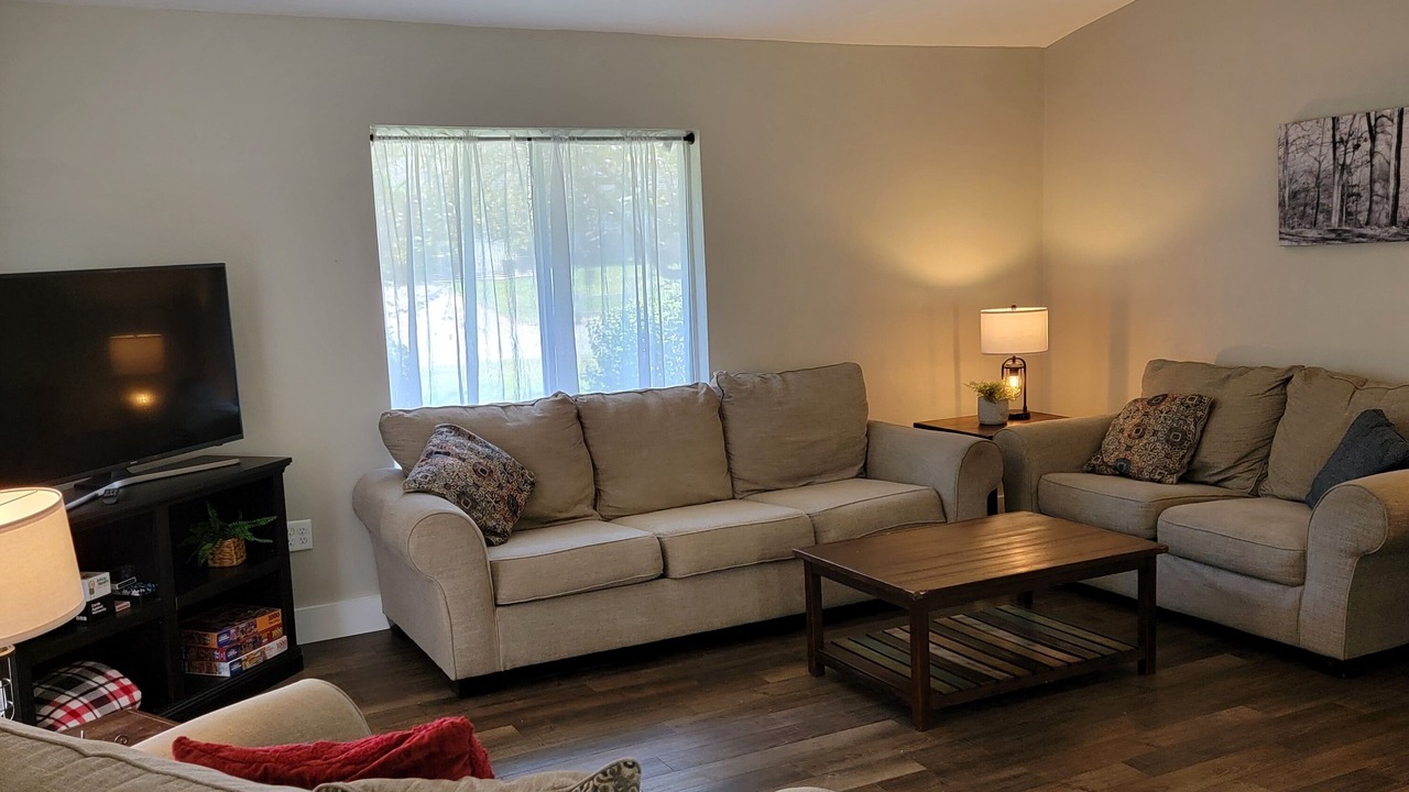 Photo of Livingroom in Rockville