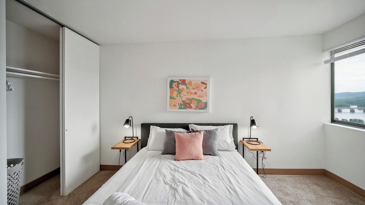 Photo of Bedroom in Downtown Harrisburg