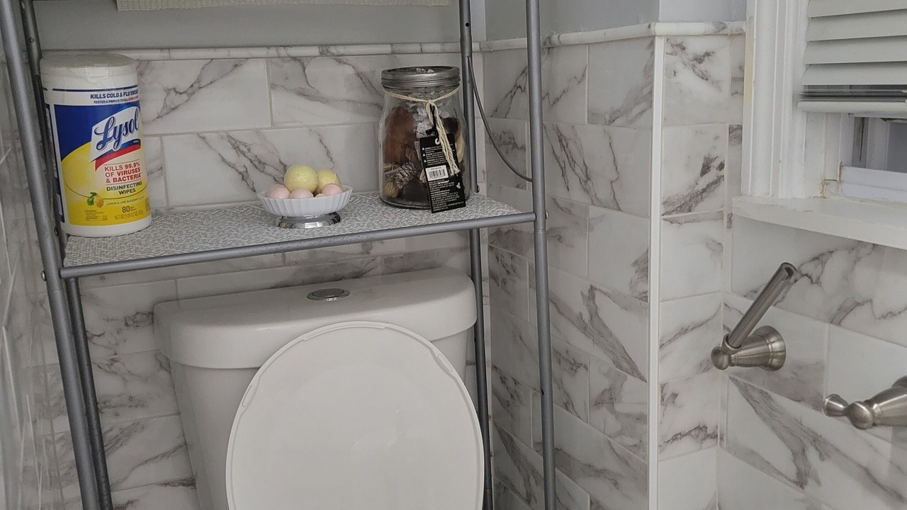 Photo of Bathroom in Roselle