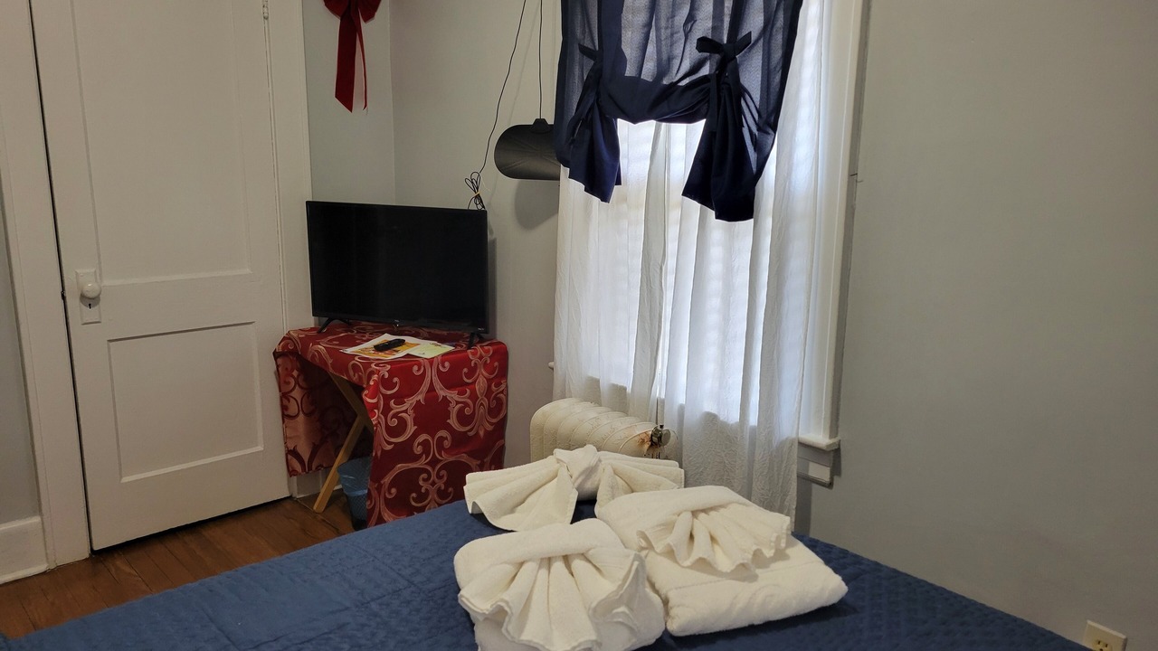 Photo of Bedroom in Roselle