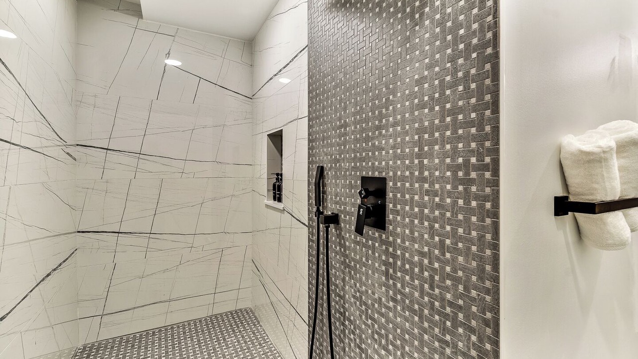 Photo of Bathroom in Center City East