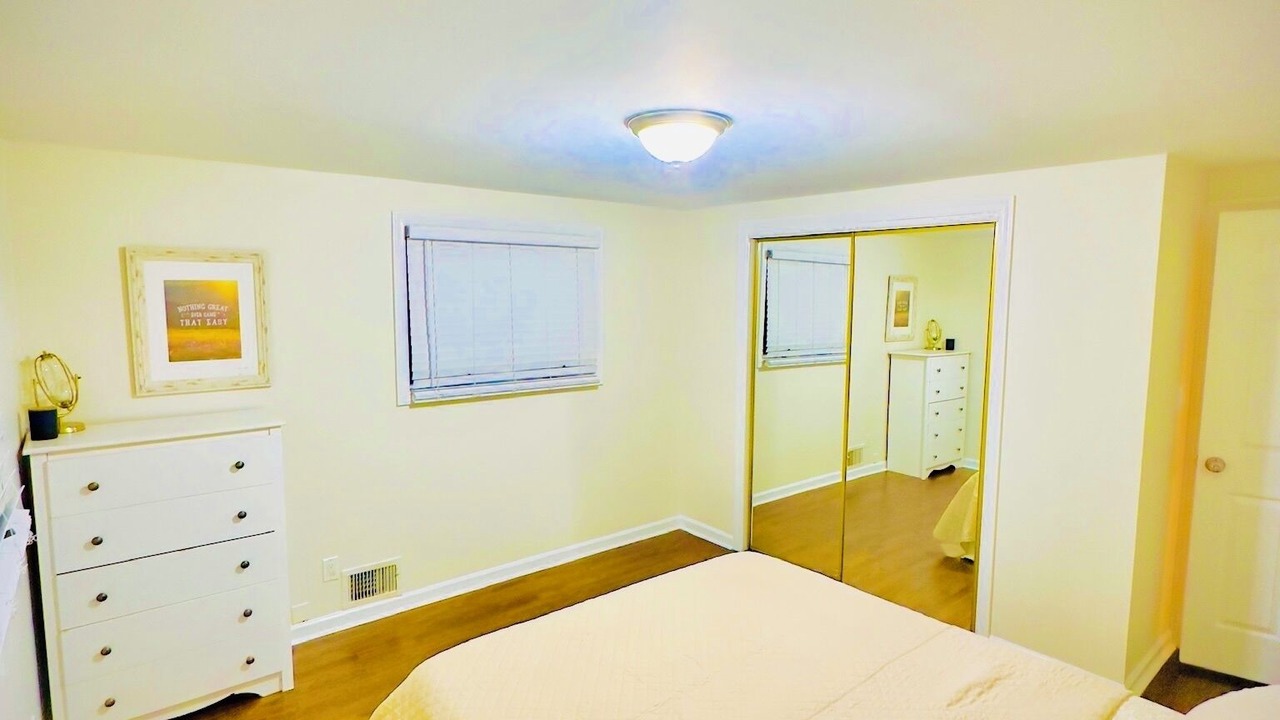 Photo of Bedroom in Edison