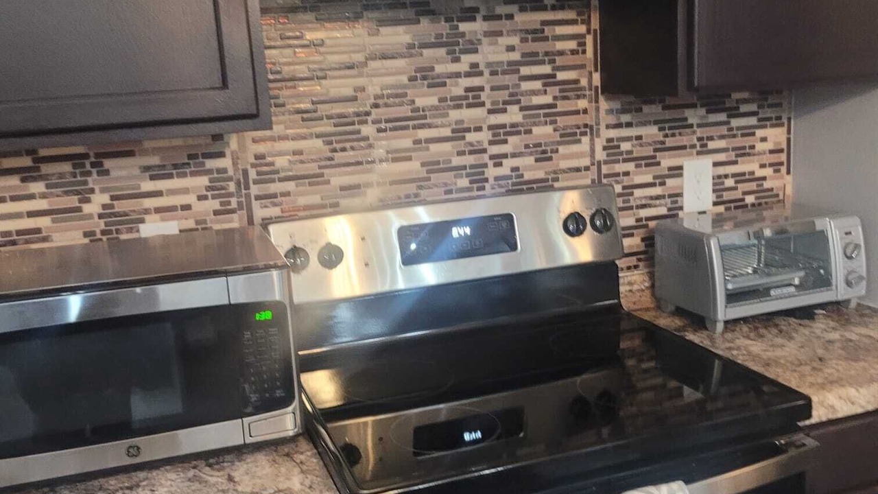 Photo of Kitchen in Summit Station