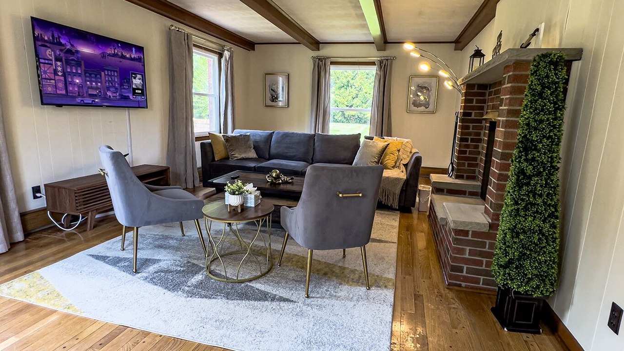 Photo of Livingroom in Princeton