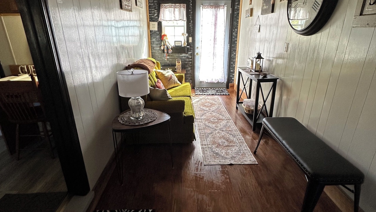 Photo of Livingroom in Everett