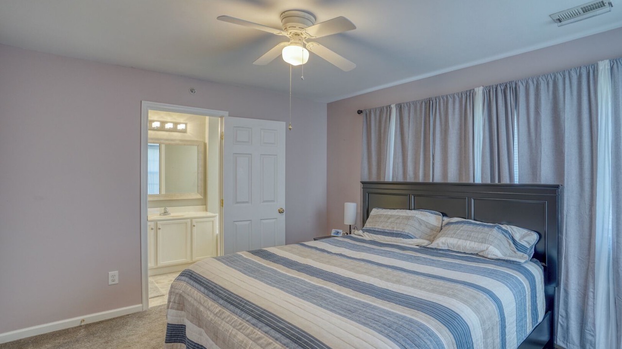 Photo of Bedroom in Long Neck