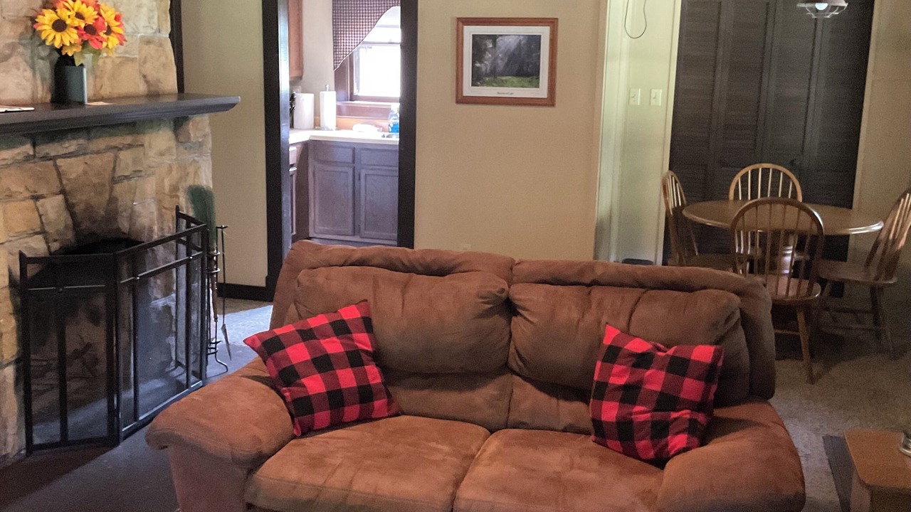 Photo of Livingroom in Clarington