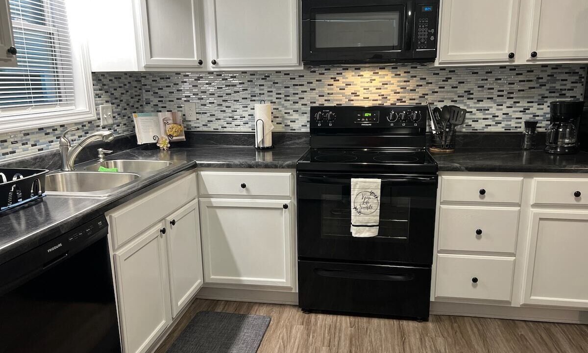 Photo of Kitchen in Piney Green