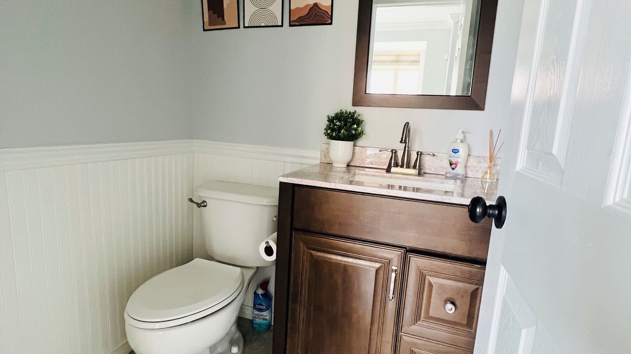 Photo of Bathroom in Inner Harbor