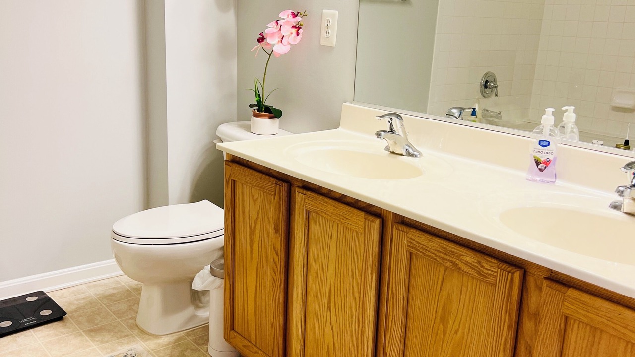 Photo of Bathroom in Inner Harbor
