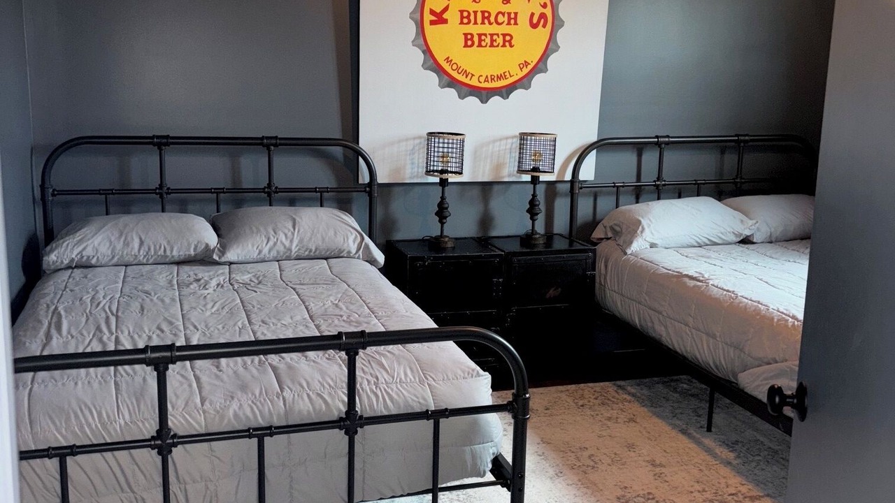 Photo of Bedroom in Mount Carmel
