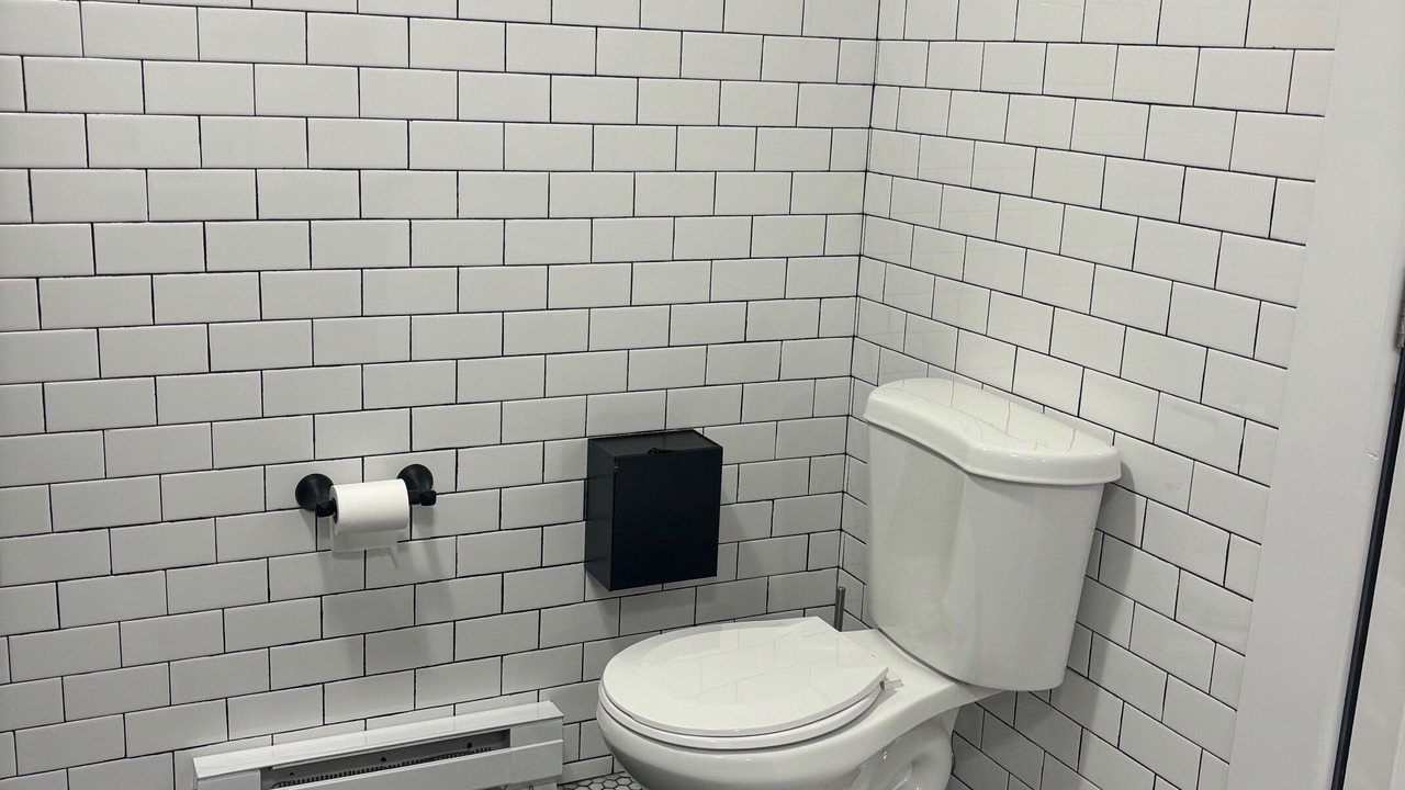 Photo of Bathroom in Mount Carmel