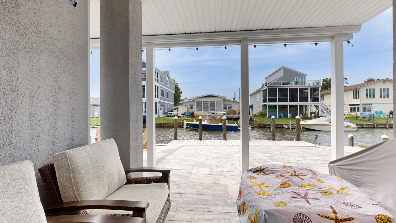 Photo of Patio Balcony in Keen-Wik On the Bay