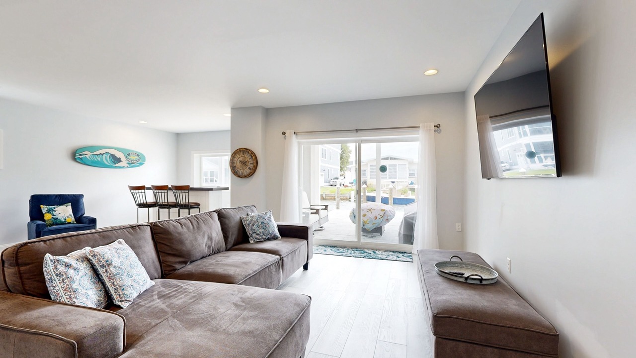 Photo of Livingroom in Keen-Wik On the Bay