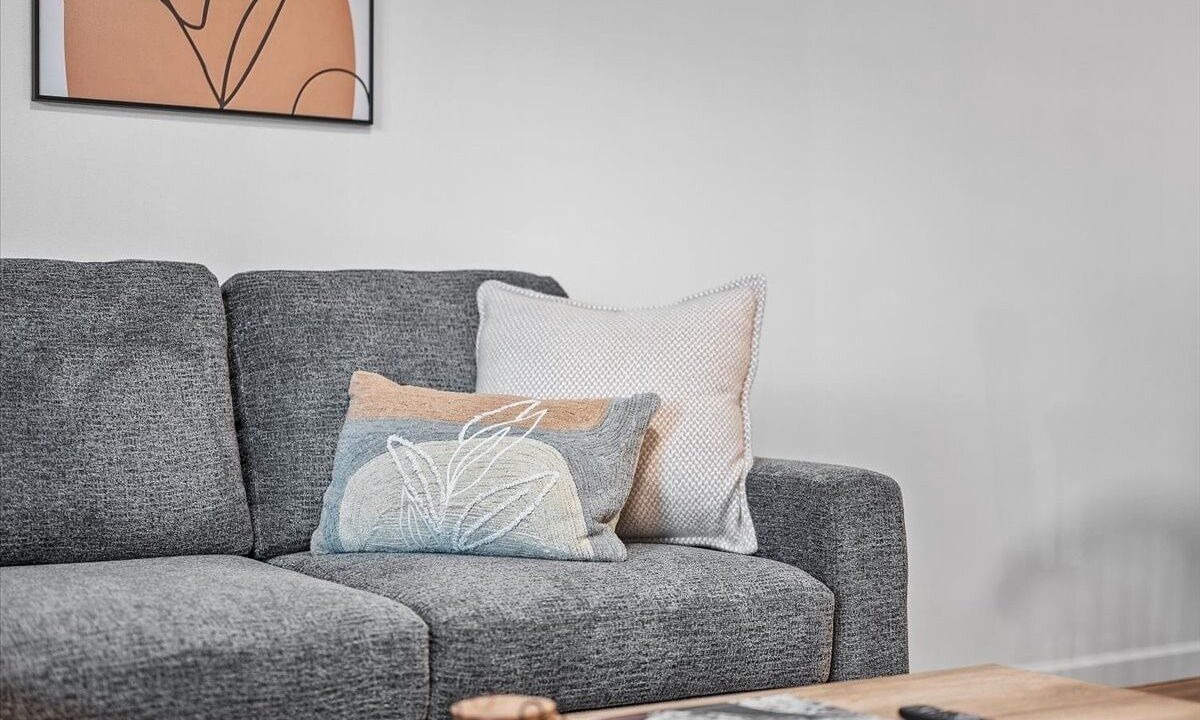 Photo of Livingroom in Squirrel Hill South