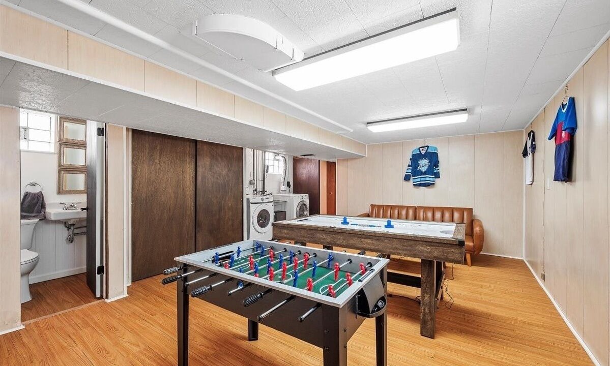 Photo of Bedroom in Squirrel Hill South