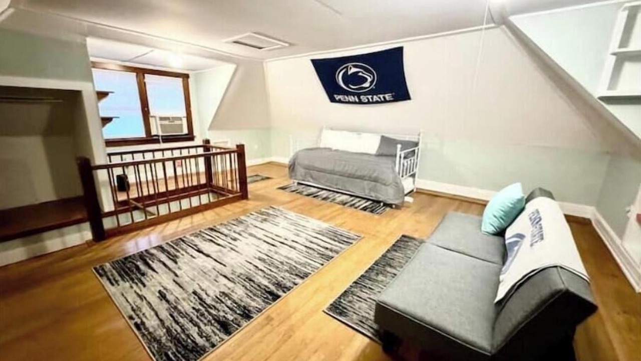 Photo of Bedroom in State College