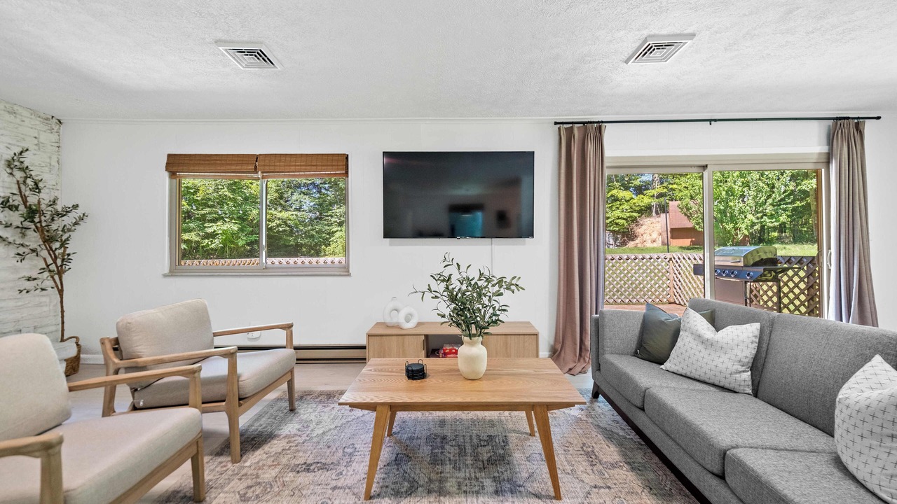 Photo of Livingroom in Mount Nebo