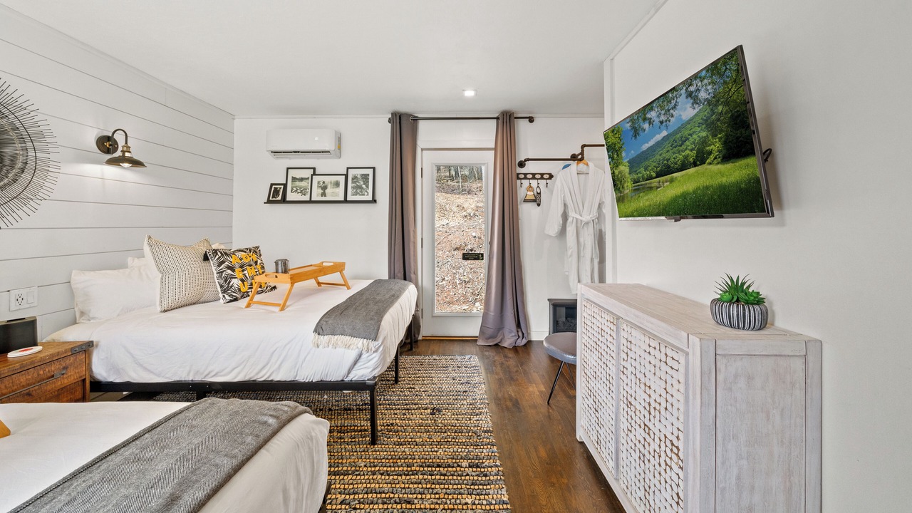 Photo of Bedroom in Hancock