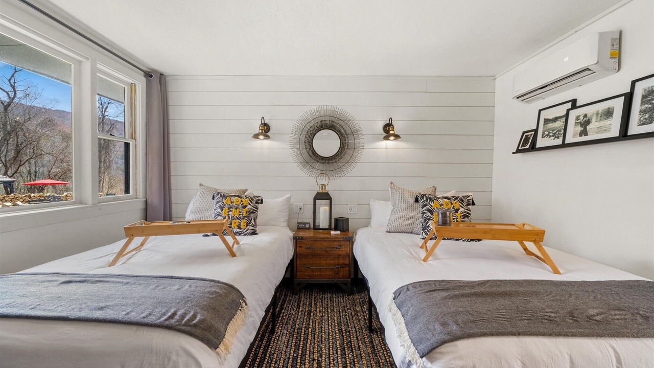 Photo of Bedroom in Hancock